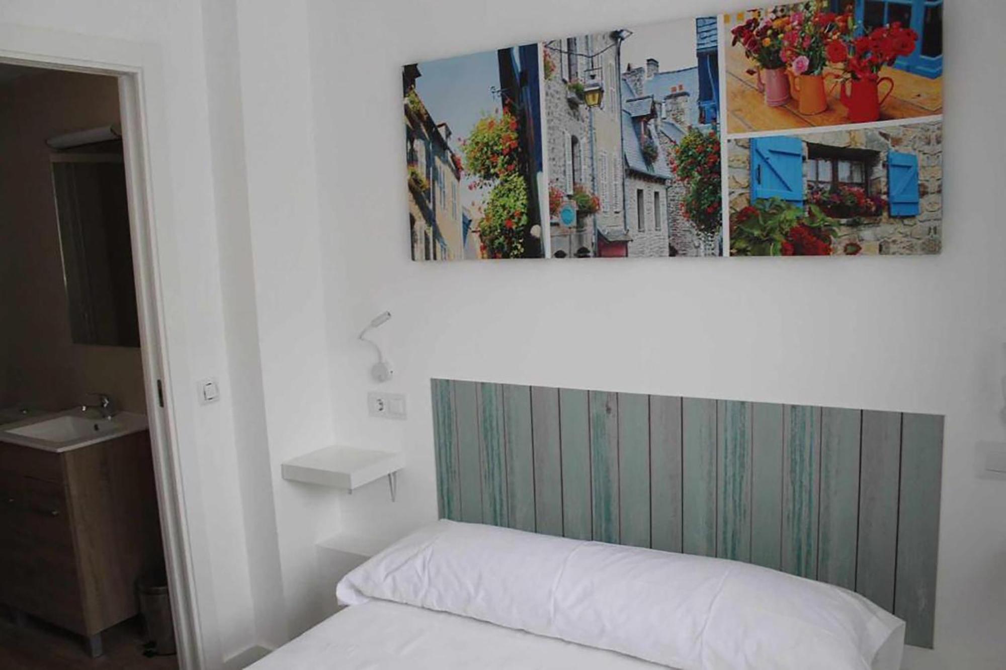 Hostal Royal Begona Madrid Extérieur photo